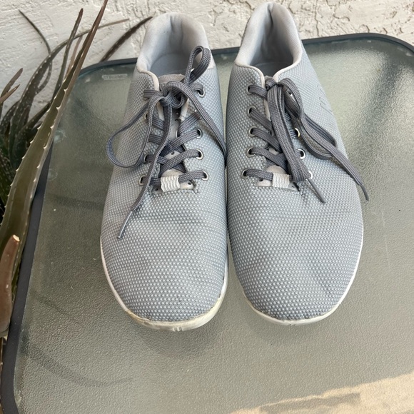 NOBULL Gray and White Minimalist Sneakers - Picture 7 of 9